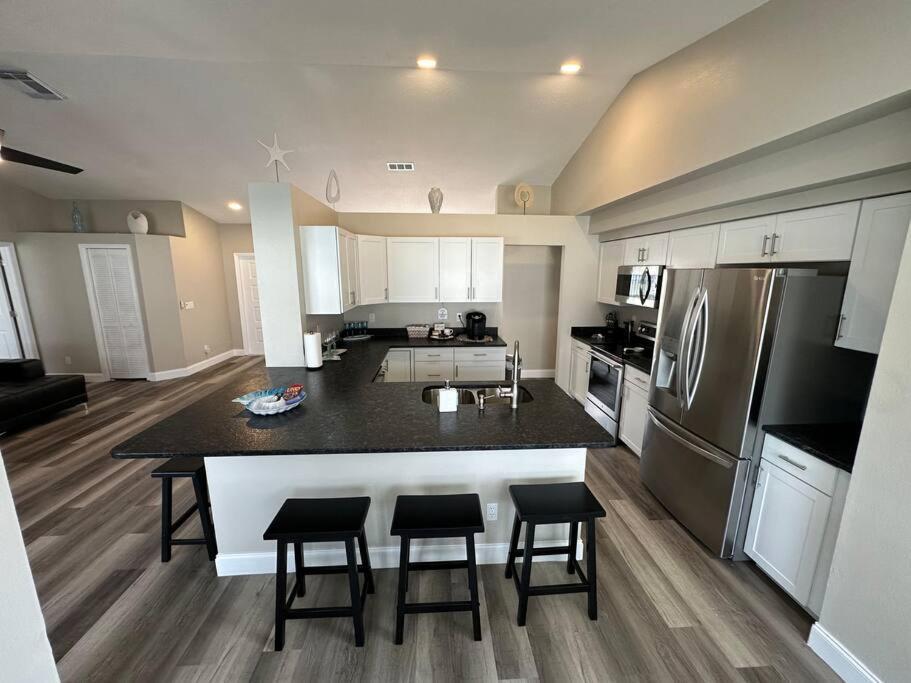 Manatee Oasis Weeki Wachee Family Fun Pool Home Spring Hill Eksteriør bilde